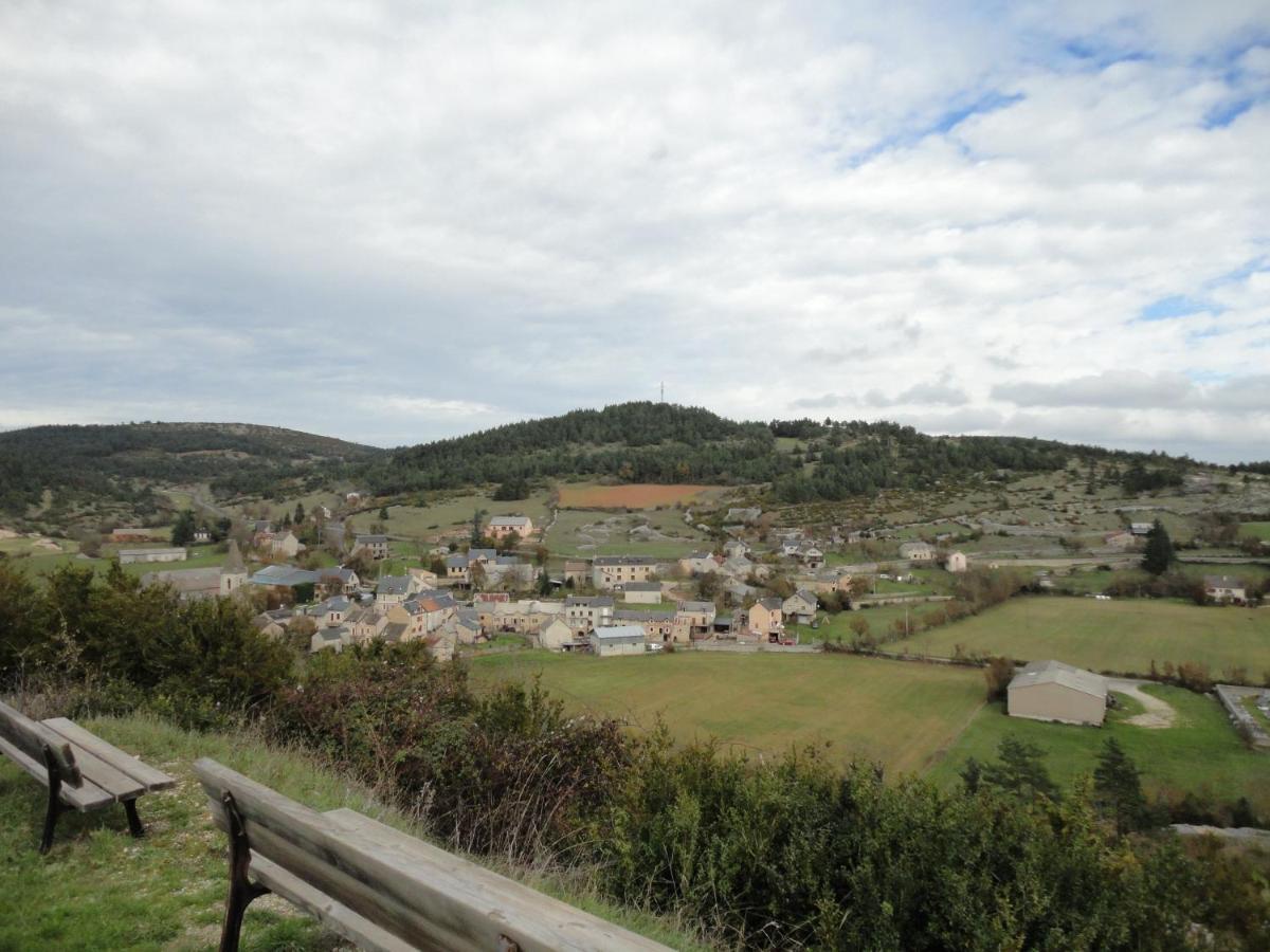 Gite Clevacances Laval-du-Tarn Exterior foto